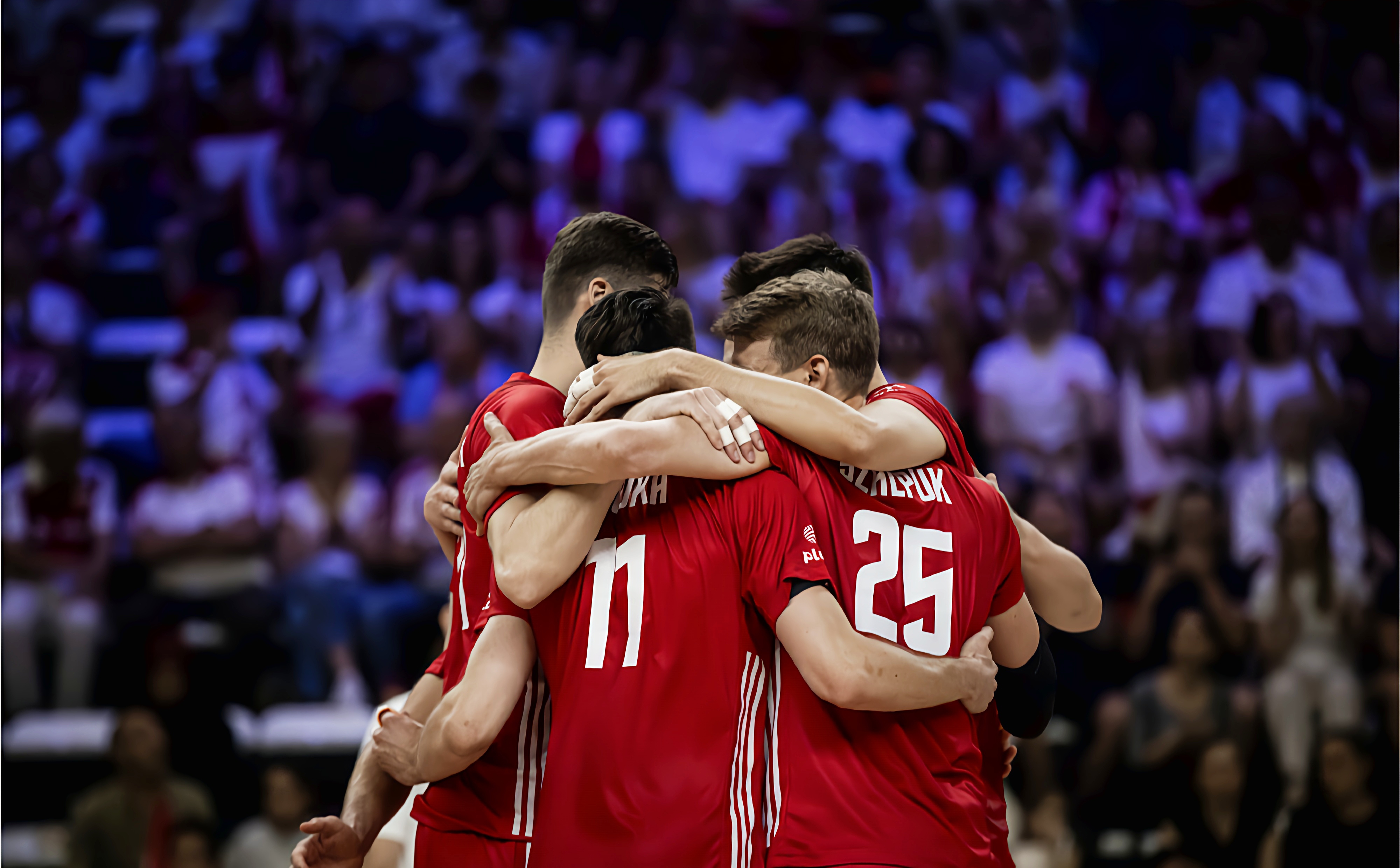 波兰队力克奥地利队，波尔扛起全队